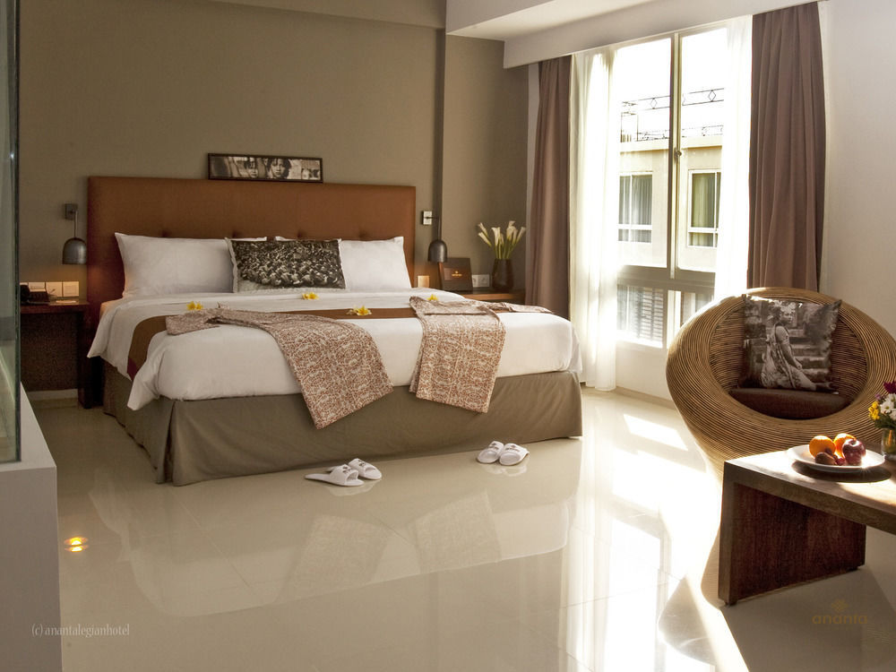 Ananta Legian Hotel Exteriör bild